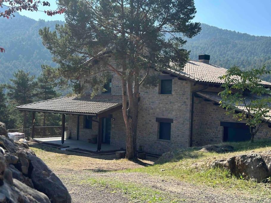 Willa Cal Manubens Castellar del Riu Zewnętrze zdjęcie